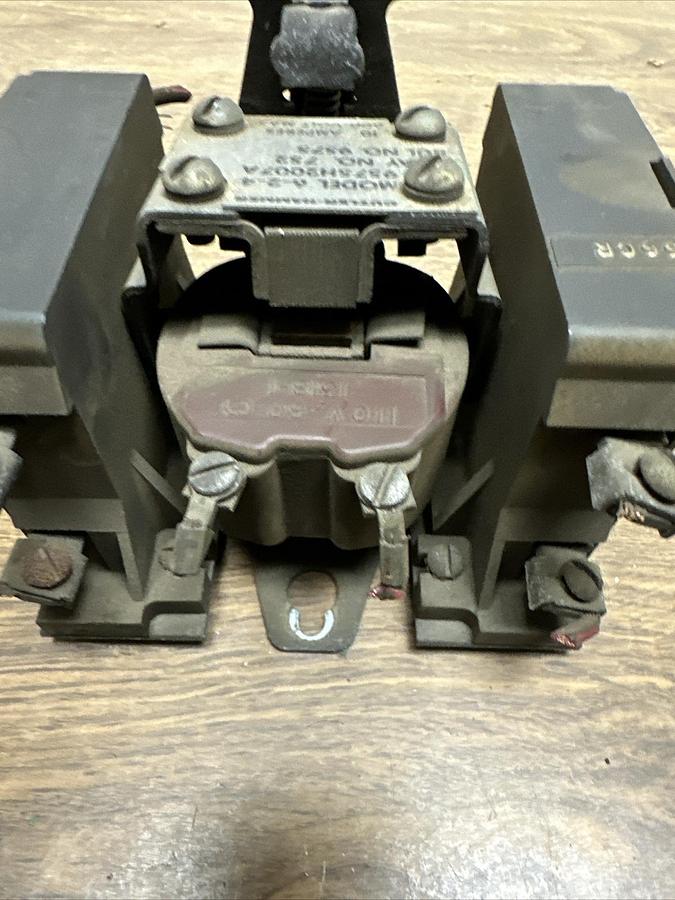 Used Cutler Hammer,9575H2007A,Industrial Control Relay