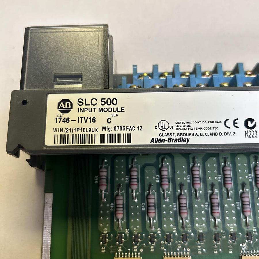 Used ALLEN BRADLEY,1746-ITV16,SLC500 INPUT MODULE NO DOOR