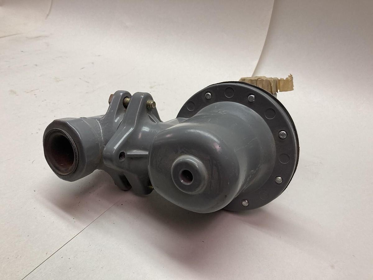 Used Fisher,Type 627,Gas Pressure Regulator 3/8 Inch