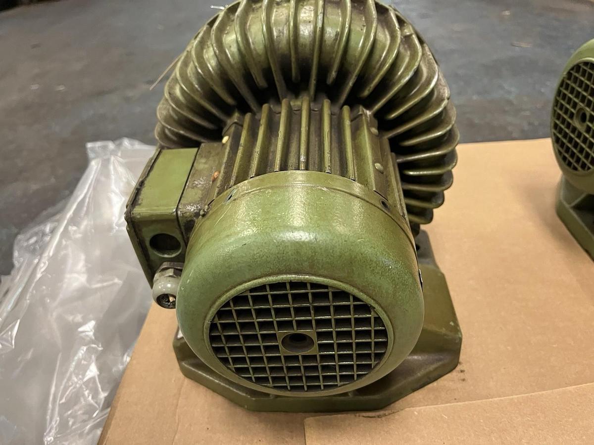 Used RIETSCHLE,SKG-200-2.02,REGENERATIVE BLOWER 3PH .44kW 3400RPM