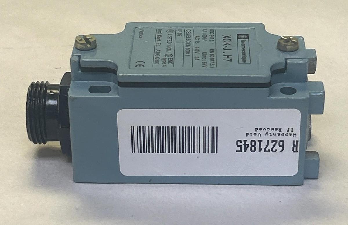 Used TELEMECANIQUE,XCK-JH7,LIMIT SWITCH