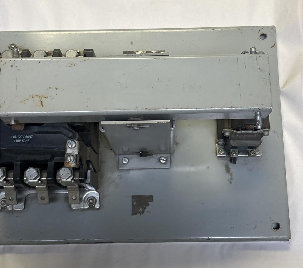 Used GENERAL ELECTRIC,CR360MA513AA,LIGHTNING CONTACTOR