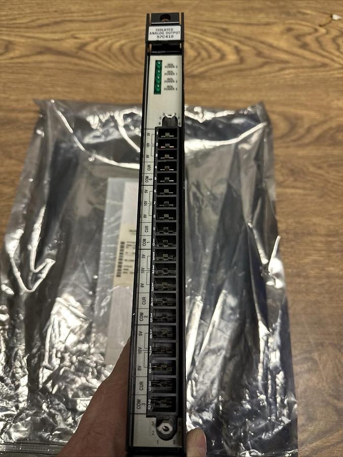 Used Reliance,57C410,Analog Output Module