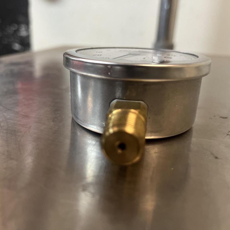 Used TRERICE,D82103,2-1/2" GAUGE D82LFB -30Hg-30PSI 1/4" NPT