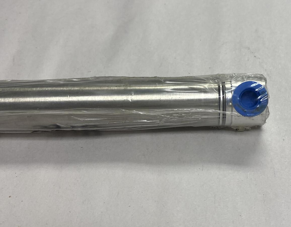 Parker,679896-001-3316,Pneumatic Cylinder NOS