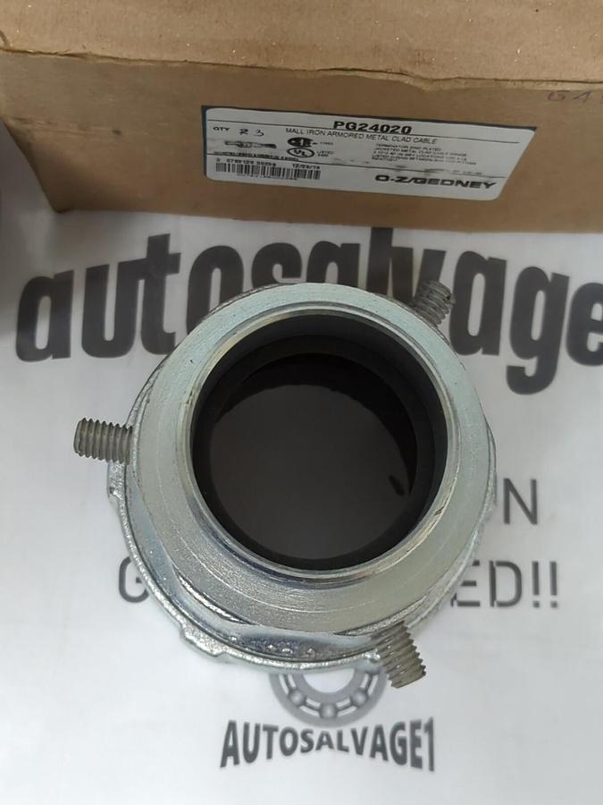 O-Z GEDNEY,PG 240-20,MALL IRON ARMORED METAL CLAD CABLE CONNECTORS BOX OF 3 NOS