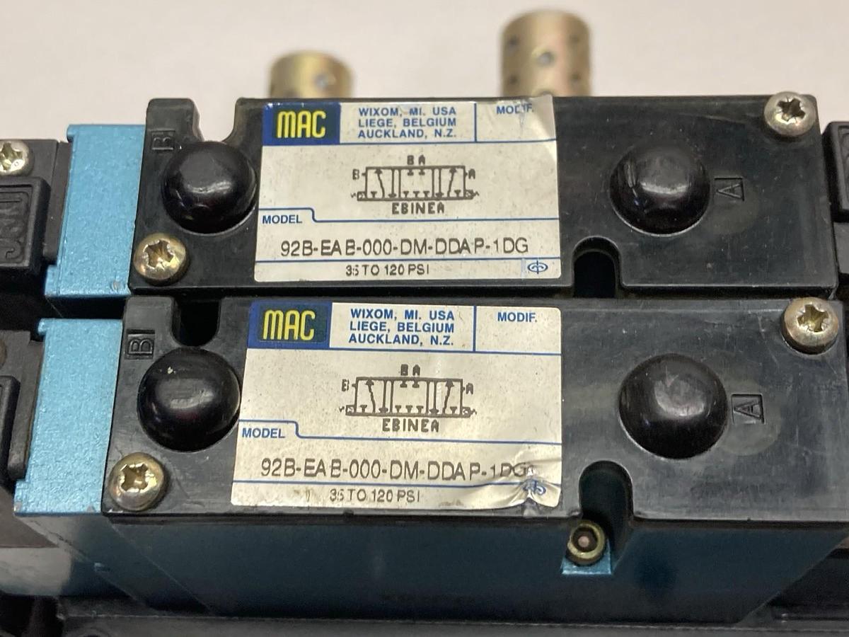 Used Mac,92B-EAB-000-DM-DDAP-1DG,Valve Assembly 92B-000-BJA 24 VDC 5.4 Watts