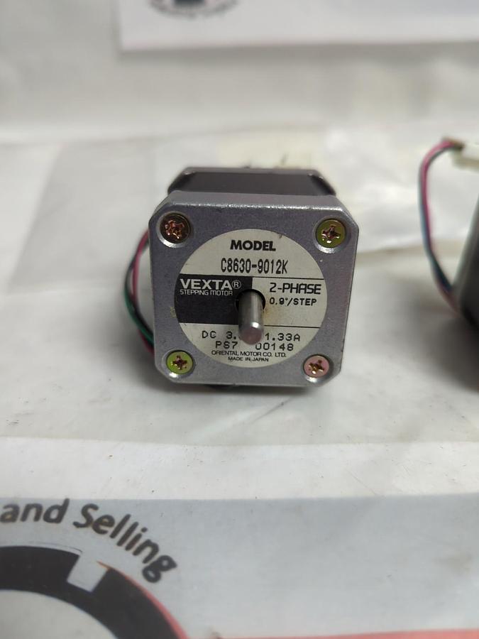 VEXTA,C8630-9012K,STEPPING MOTOR 2-PHASE 0.9 INCH STEP LOT OF 2 NOS