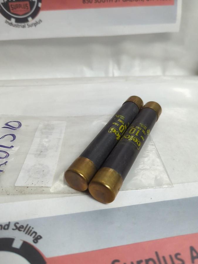 Used CEFCO,10K0TS10,ONE-TIME 10 AMP FUSE LOT OF 2 PRE-OWNED