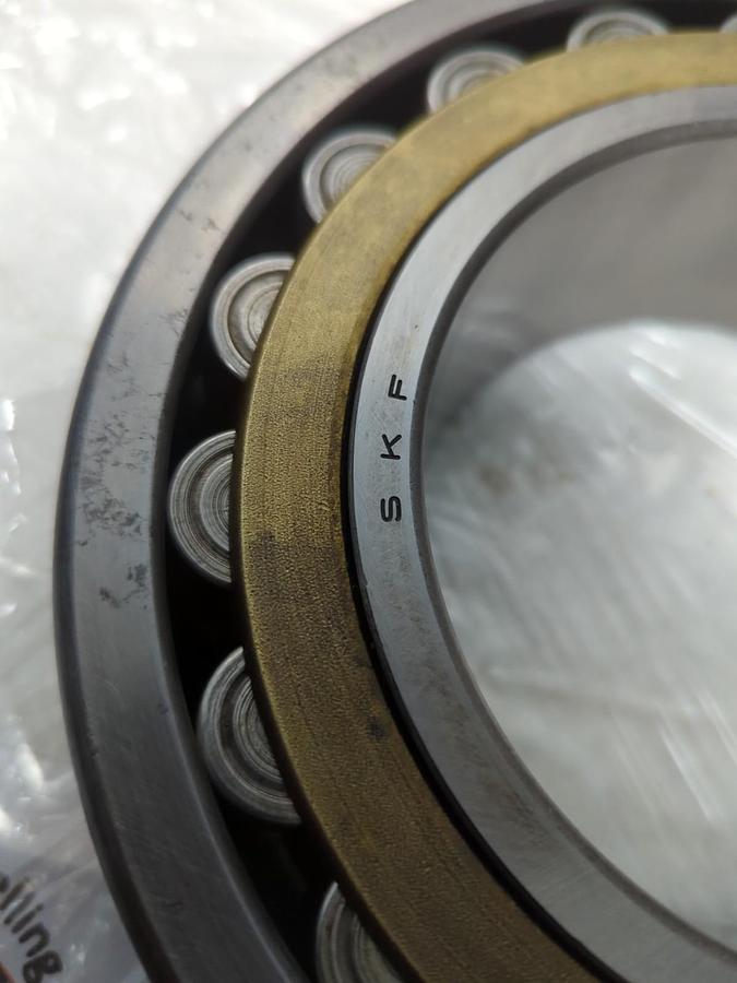 Used SKF,22222CK,SPHERICAL ROLLER BEARING PRE-OWNED