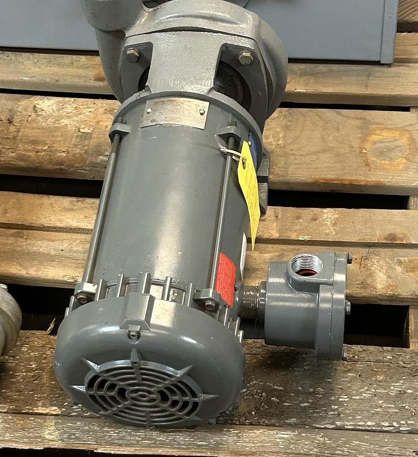 Used LEESON,FVH6C34XC27CP,CENTRIFUGAL PUMP 2HP 11/208-230V 3450RPM 1PH