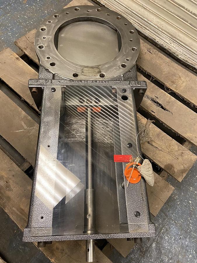 Delta Industrial,150-14-NR-E2-HW,14IN Knife Gate Valve 150PSI Body NR Viton Seal