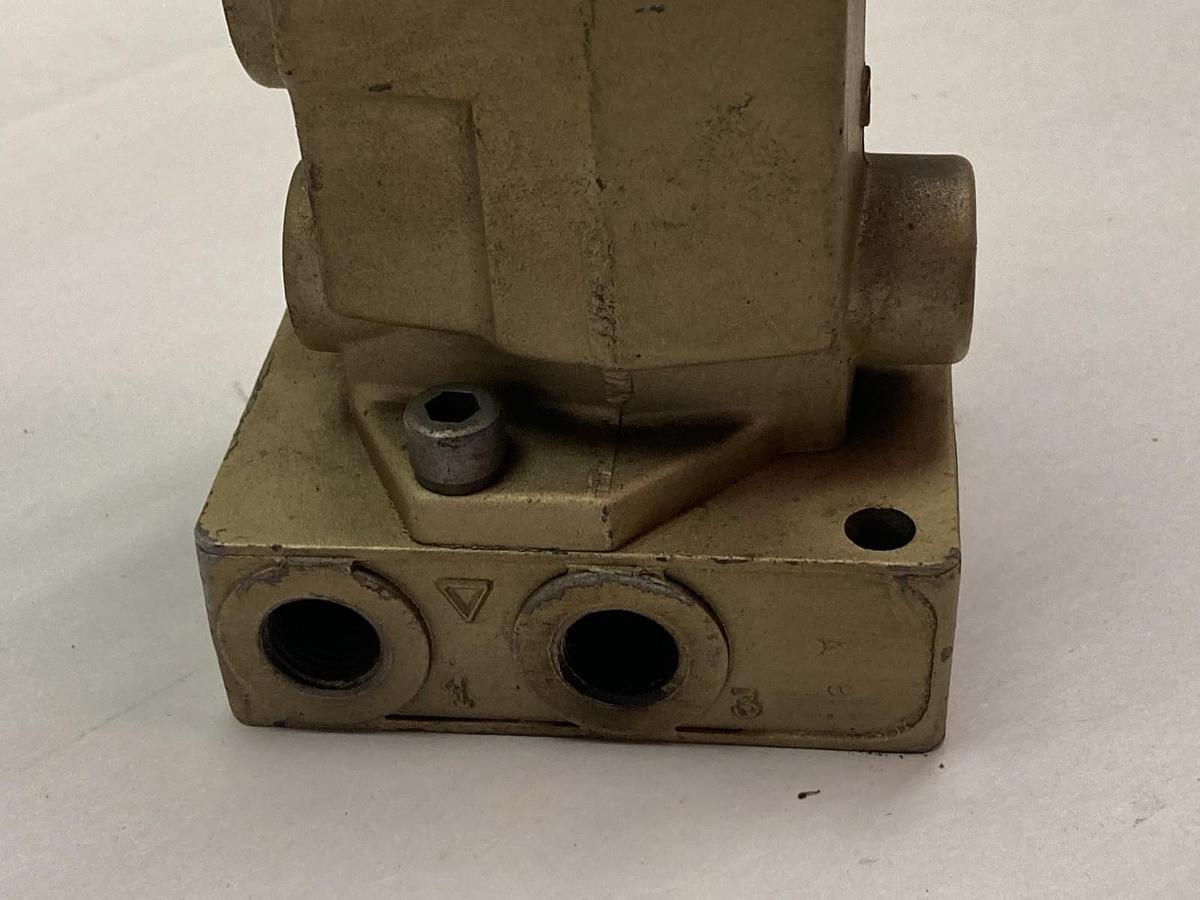 Used Ross Controls,W1616B2020,Solenoid Valve 2-10bar 26VA