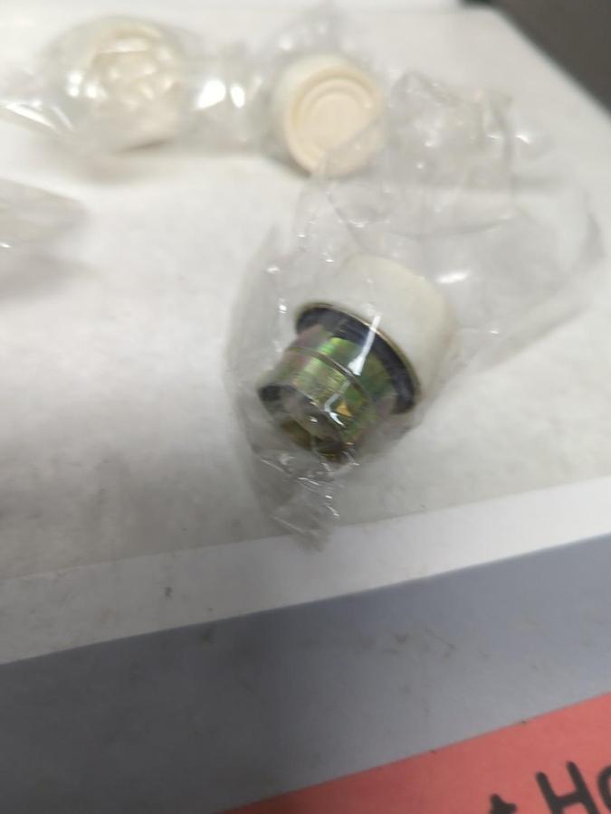 CERUS,CB2-BPI,PUSHBUTTON HEAD LOT OF 5 NOS