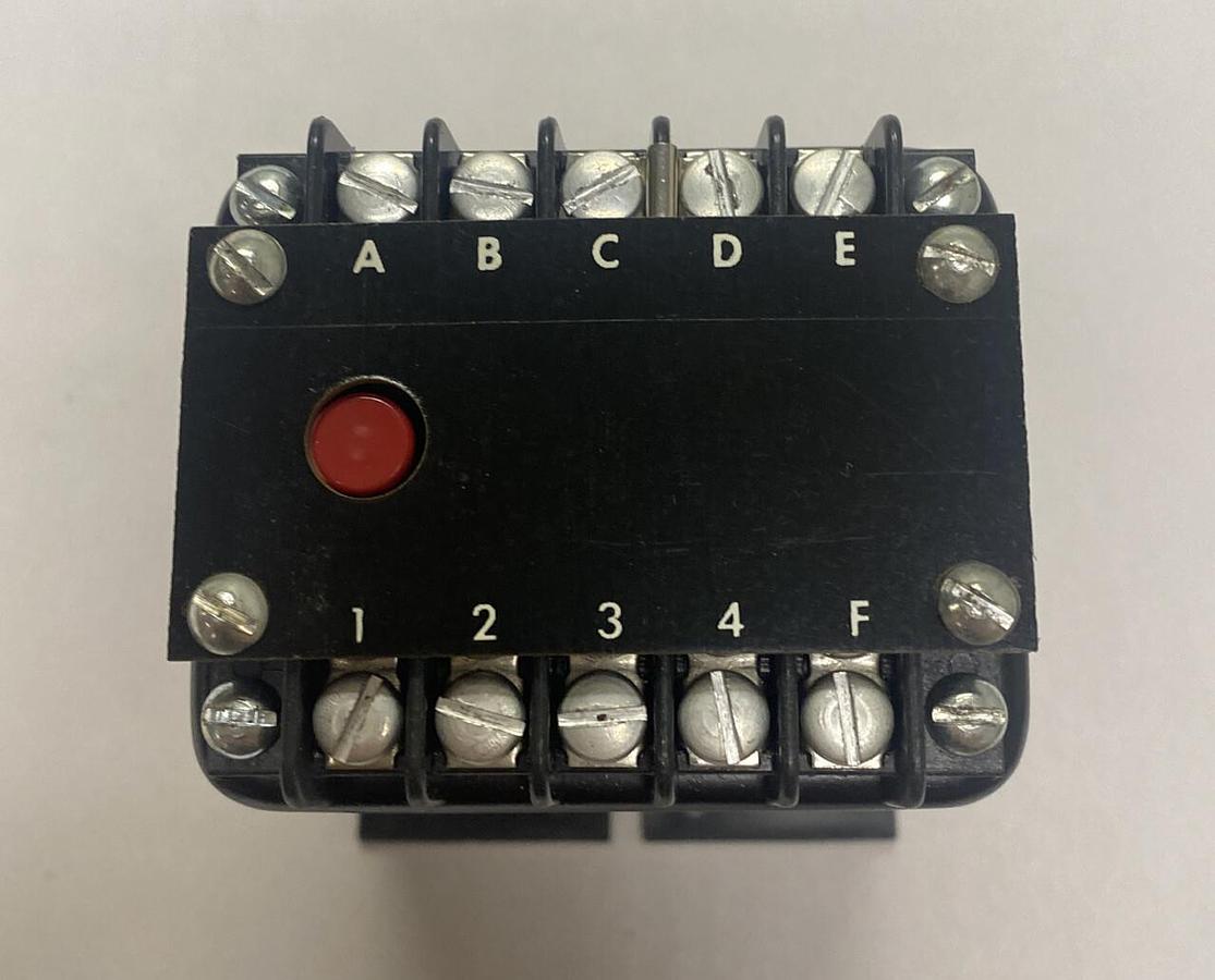 Industrial Solid State Controls,80782,Resistive Sensitive Relay NOS