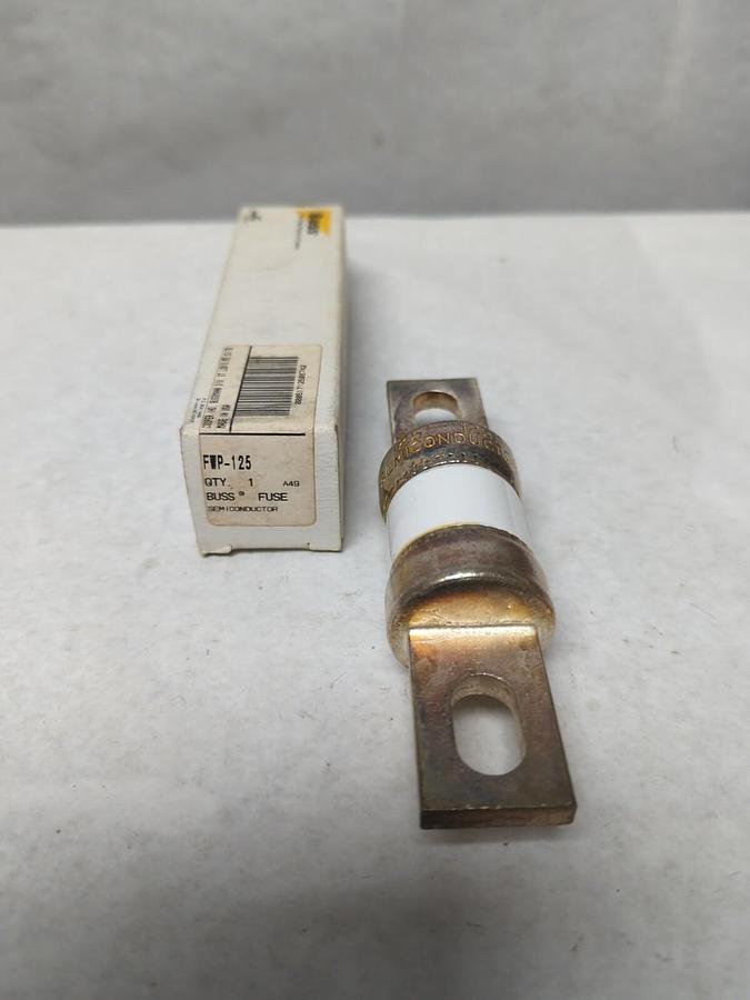 COOPER BUSSMANN,FWP-125,SEMI-CONDUCTOR FAST ACTING FUSE 125 AMP NOS