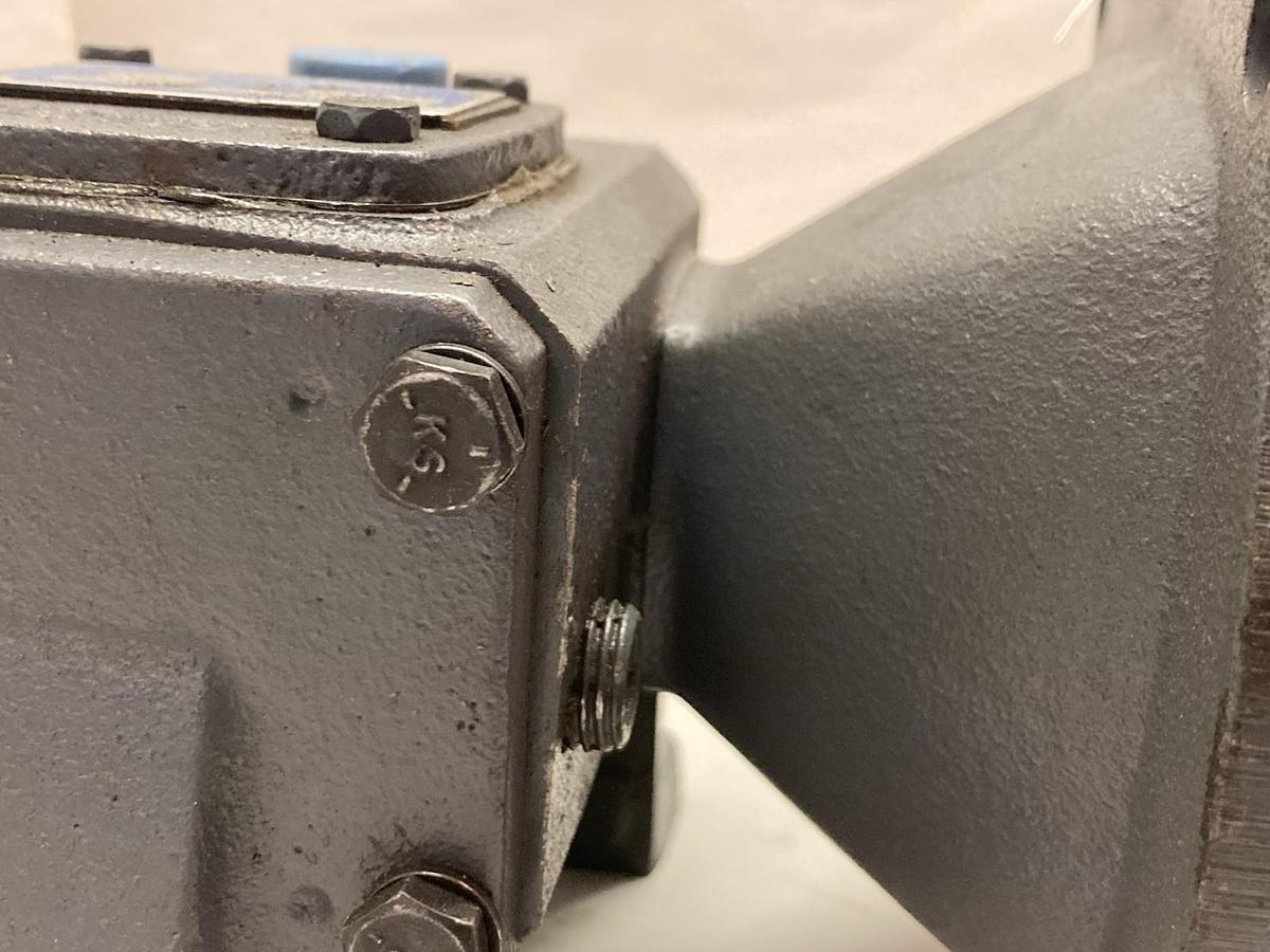 Used Boston Gear,F710-15-B5-J,Gear Reducer 250Hp 1750rpm Ratio 15:1