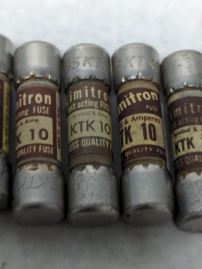 COOPER BUSSMANN,KTK 10,LIMITRON 10 AMP FUSE LOT OF 9 NOS