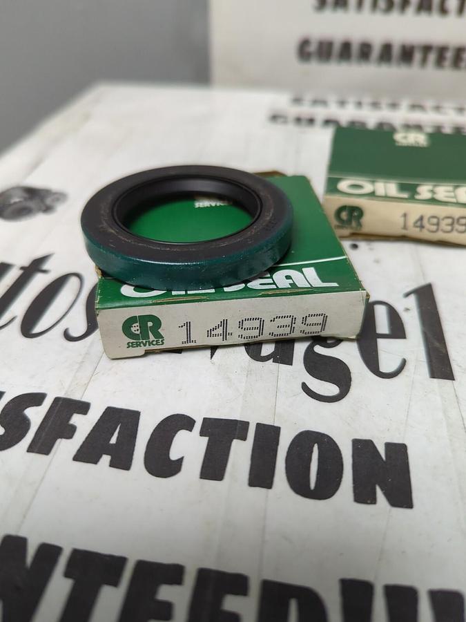 CHICAGO RAWHIDE,14939,OIL SEALS LOT OF 3 NOS