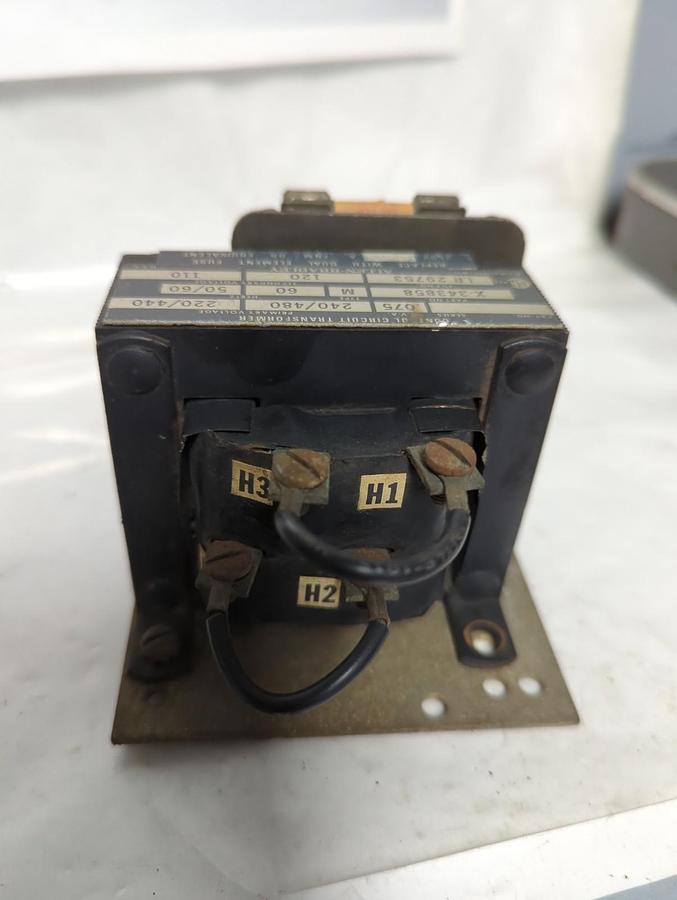 Used ALLEN BRADLEY,X-343858,CONTROL TRANSFORMER PRE-OWNED