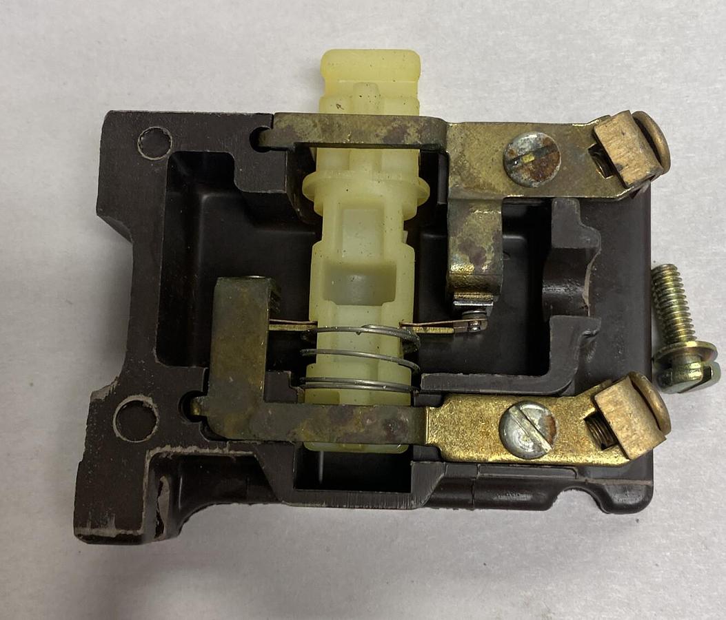 SYLVANIA,KPM-14,CONVERTIBLE POLE KIT NOS