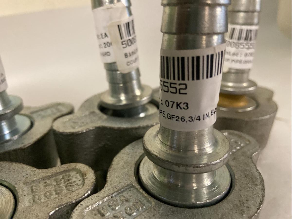 DIXON,GJ BOSS GF26,3/4 INCH Coupling Lot of 5