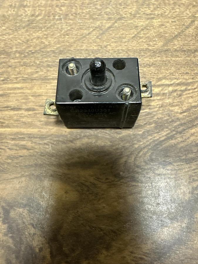 Used GE,CR2940U301,Contact Block