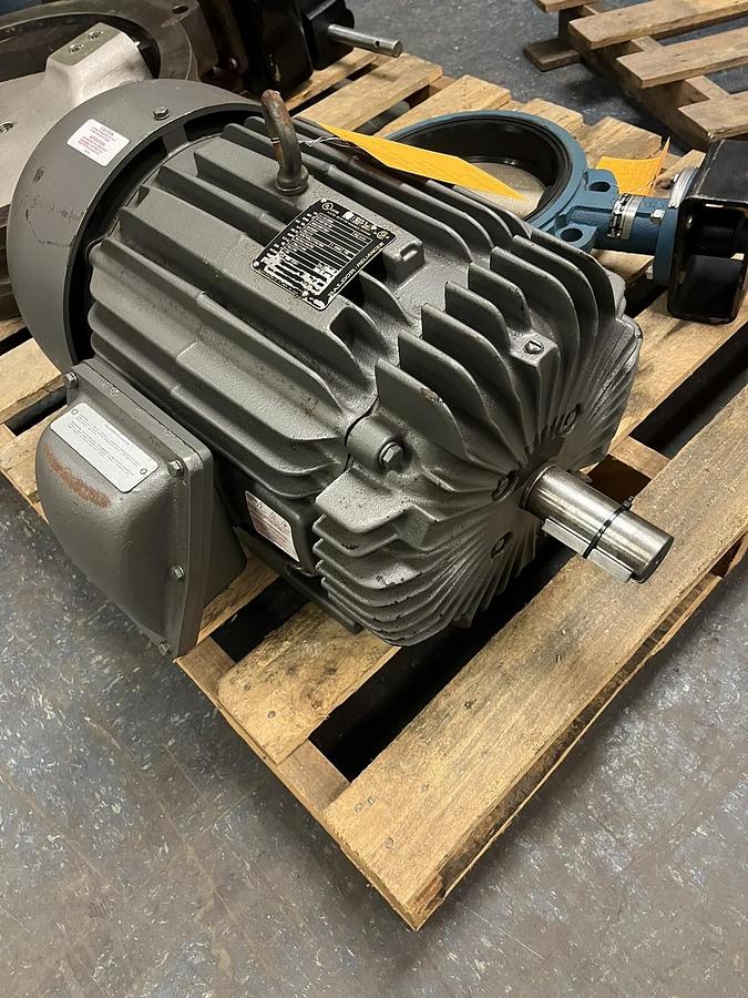 Used BALDOR,EM7056T,EXPLOSION PROOF MOTOR 20HP 230/460V 1765RPM 256T