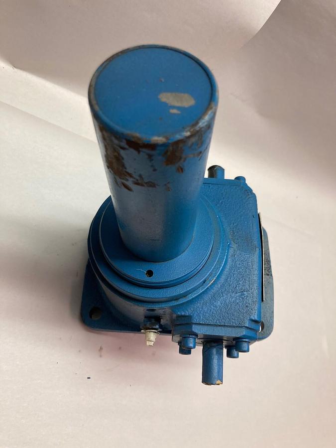 Used Nook,2 5AB MSJ-I TRV-4,Action Jac Screw Jack