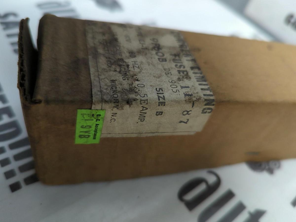Used GENERAL ELECTRIC,9F60BDE905,TYPE EJ-1 SIZE B CURRENT LIMITING FUSE NEW