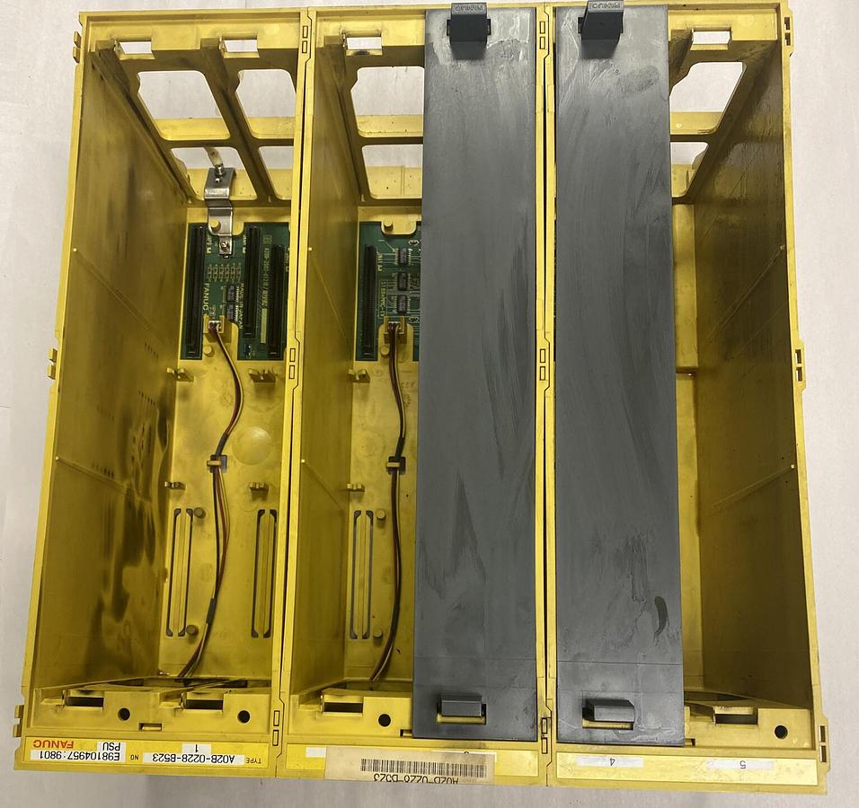 Used FANUC,A02B-0228-B523,SERIES 180-TC RACK