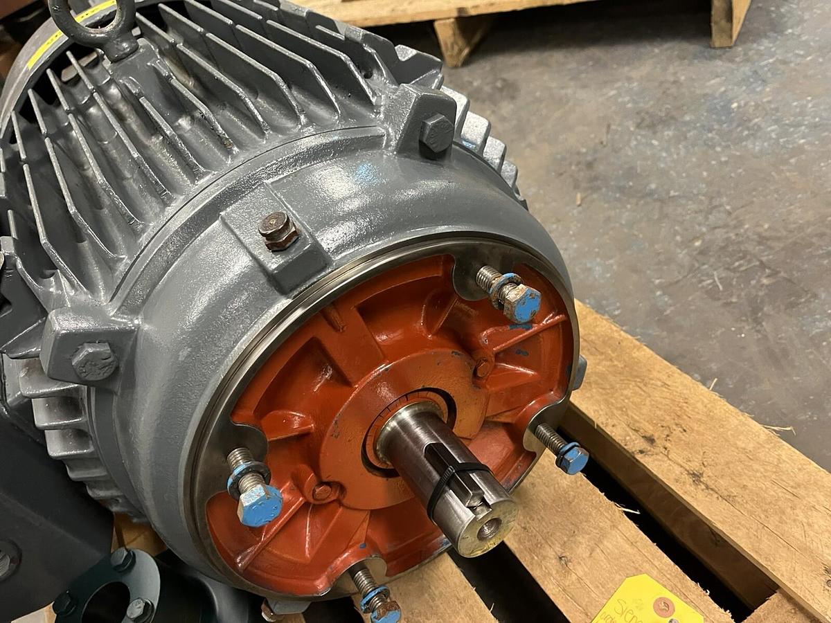 Used SIEMENS,1LA2864ES42,RSZEESD ELECTRIC MOTOR 30HP 1775RPM 3PH 286TSC