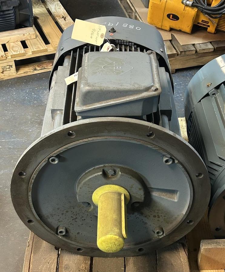 Used VEM,K21R250M4,MOTOR 55KW 380–400V / 660–690V 1475RPM 3PH