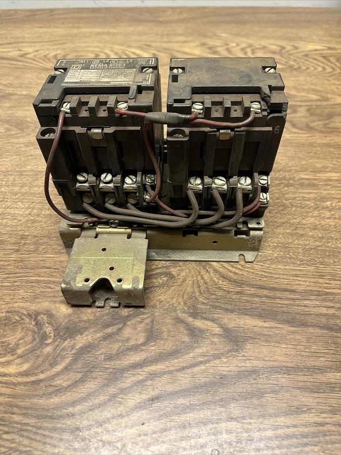 Used Square D,8735-SCO8,Size 1 Reversing Starter