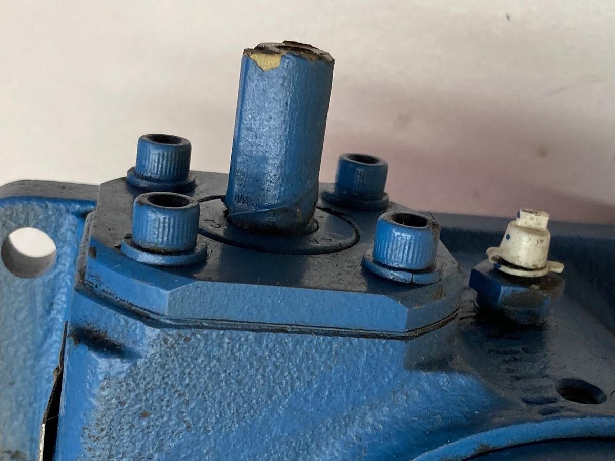 Used Nook,2 5AB MSJ-I TRV-4,Action Jac Screw Jack