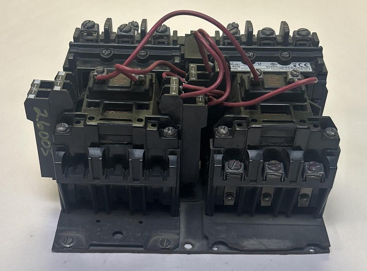 Used ALLEN BRADLEY,505BOD,REVERSING STARTER SIZE 1 27A 600V