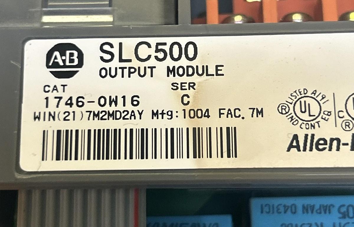 Used ALLEN BRADLEY,1746-0W16,SLC500 OUTPUT MODULE LOT OF 2