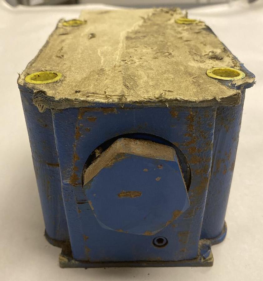 Used Bosch Rexroth,R900436495,Hydraulic Check Valve NOS