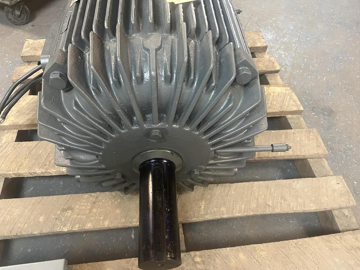 Used LOUIS ALLIS,410838001,PACEMAKER MOTOR CJ5C 100HP 3PH 1185RPM 405T