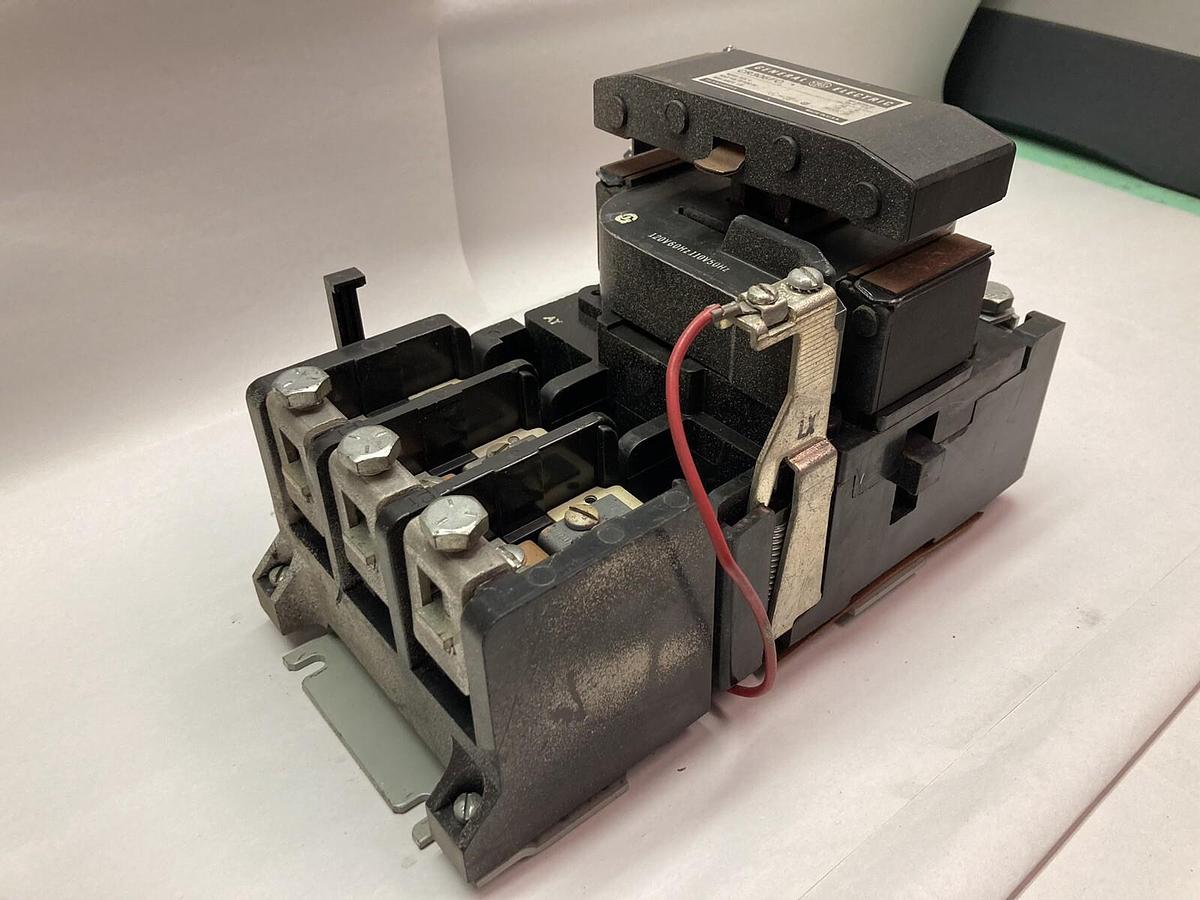 Used General Electric,CR306FO,Starter Nema Size 4 135A 600Vac