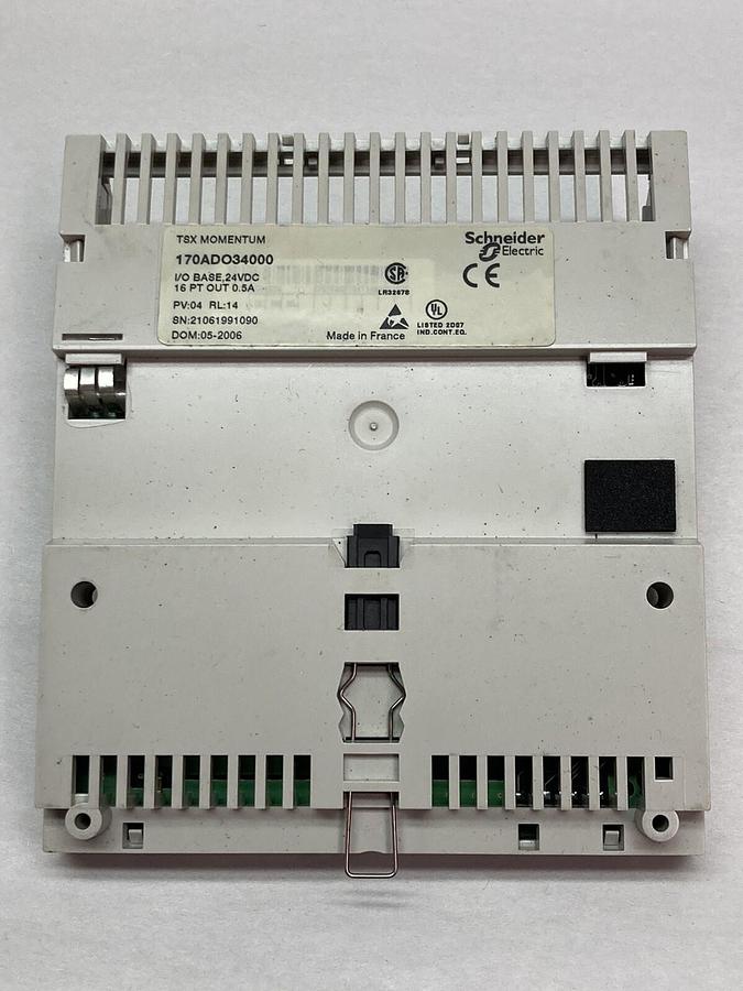 Used Schneider Automation,170ADI34000,TSX Momentum 24 VDC I/O Base
