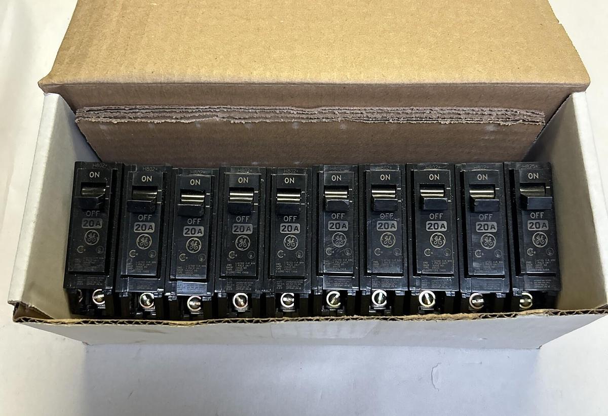 Used GENERAL ELECTRIC,HACR,CIRCUIT BREAKER 20A 120/240V 1P LOT OF 10