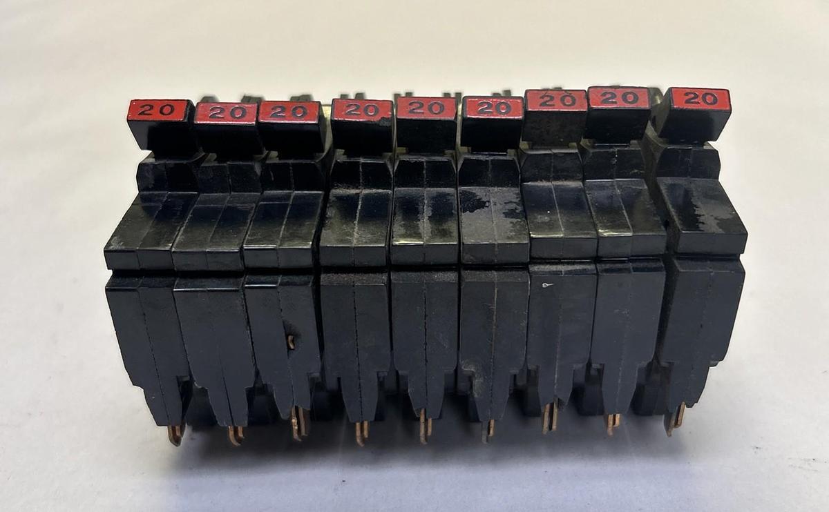 Used FEDERAL PACIFIC,NI120,CIRCUIT BREAKER 20A 120/240V 1P LOT OF 9