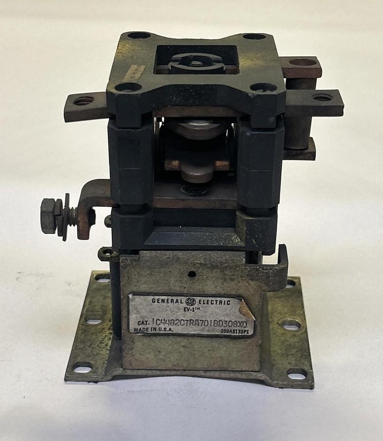 Used GENERAL ELECTRIC,IC4482CTRA701BD308X0,CONTACTOR