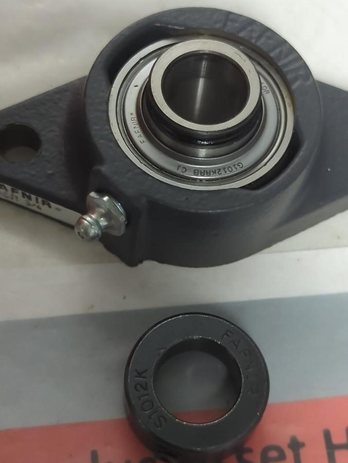 FAFNIR,RCJT 3/4,2-BOLT FLANGE BEARING WITH LOCKING COLLAR 3/4 INCH BORE NOS