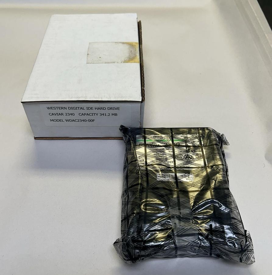 WESTERN DIGITAL,WDAC2340-00F,HARD DRIVE 341.2MB NOS