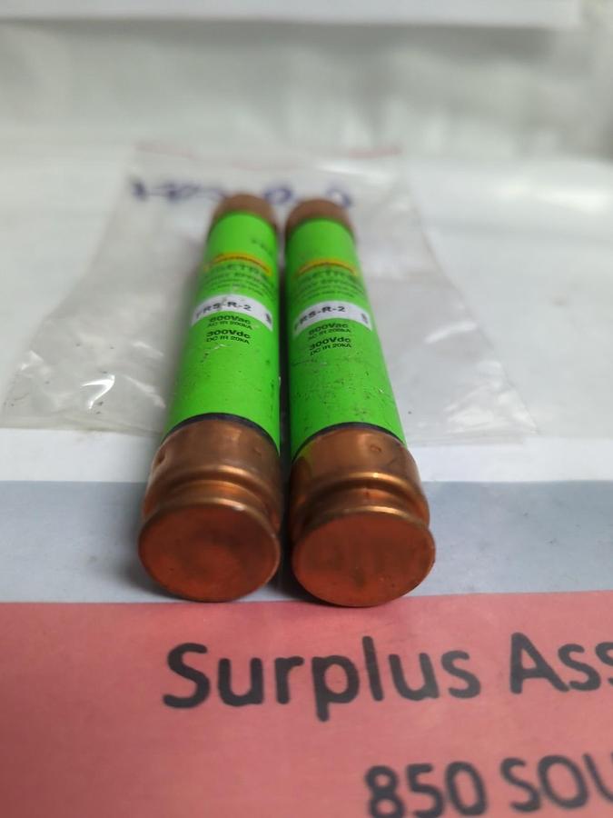 Used COOPER BUSSMANN,FRS-R-2,FUSETRON 2 AMP FUSE LOT OF 2 PRE-OWNED