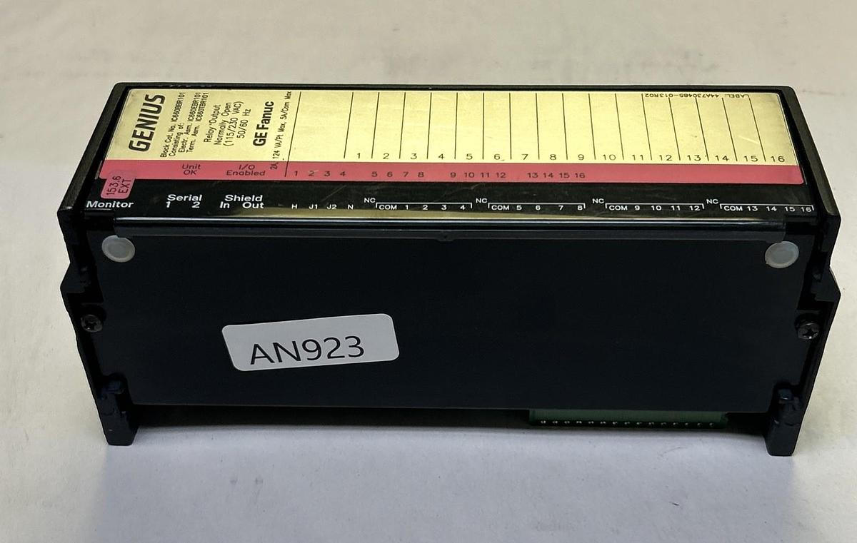 Used GE FANUC,IC660BBR101,RELAY OUTPUT GENIUS MODULE BLOCK