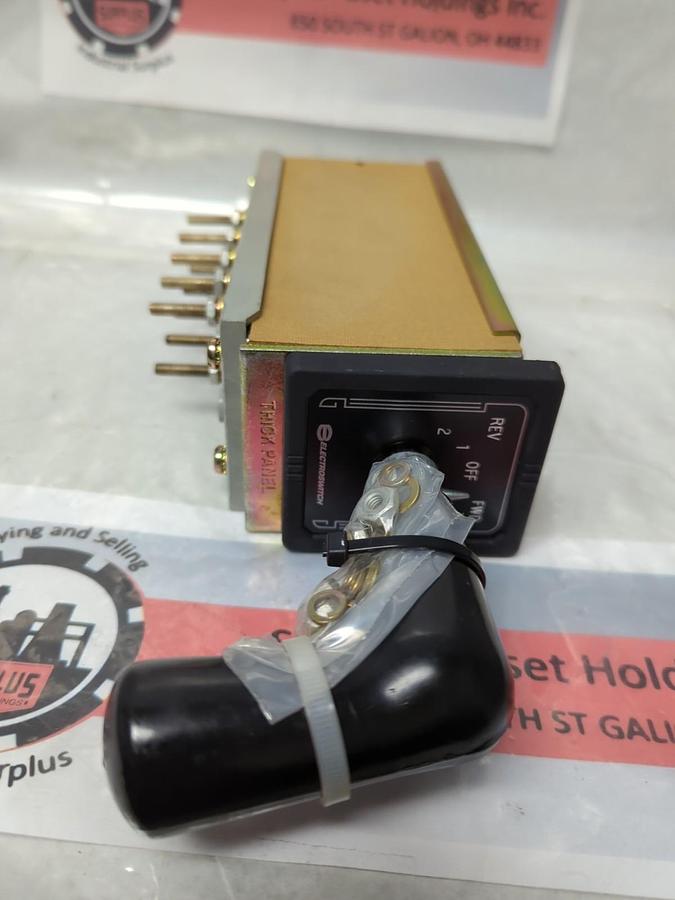 ELECTROSWITCH,8330A50G01,ELECTROSWITCH TYPE W 600V 20 AMP CONT. NOS