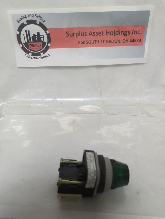 Used ALLEN BRADLEY,800H-QR24,SERIES C PILOT LIGHT GREEN MISSING BULB PRE-OWNED